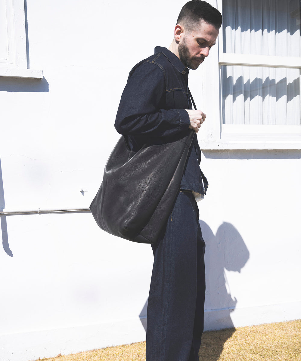 IMPERMA-LEATHER / BIG SHOULDER BAG / ME649