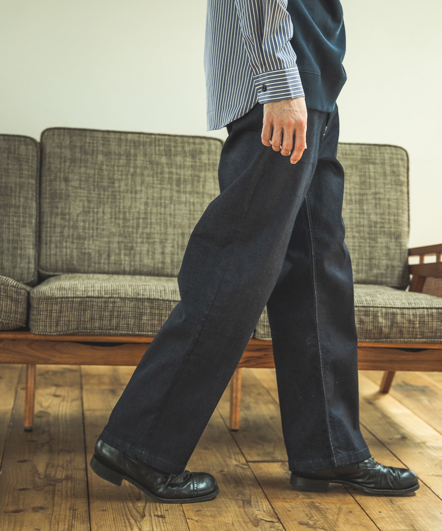 予約商品】SUPER STRETCH DENIM / ONE WASH WIDE STRAIGHT PANTS