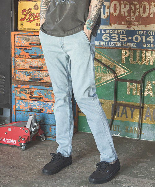 SUPER STRETCH DENIM / BLEACH CUT SLIM PANTS